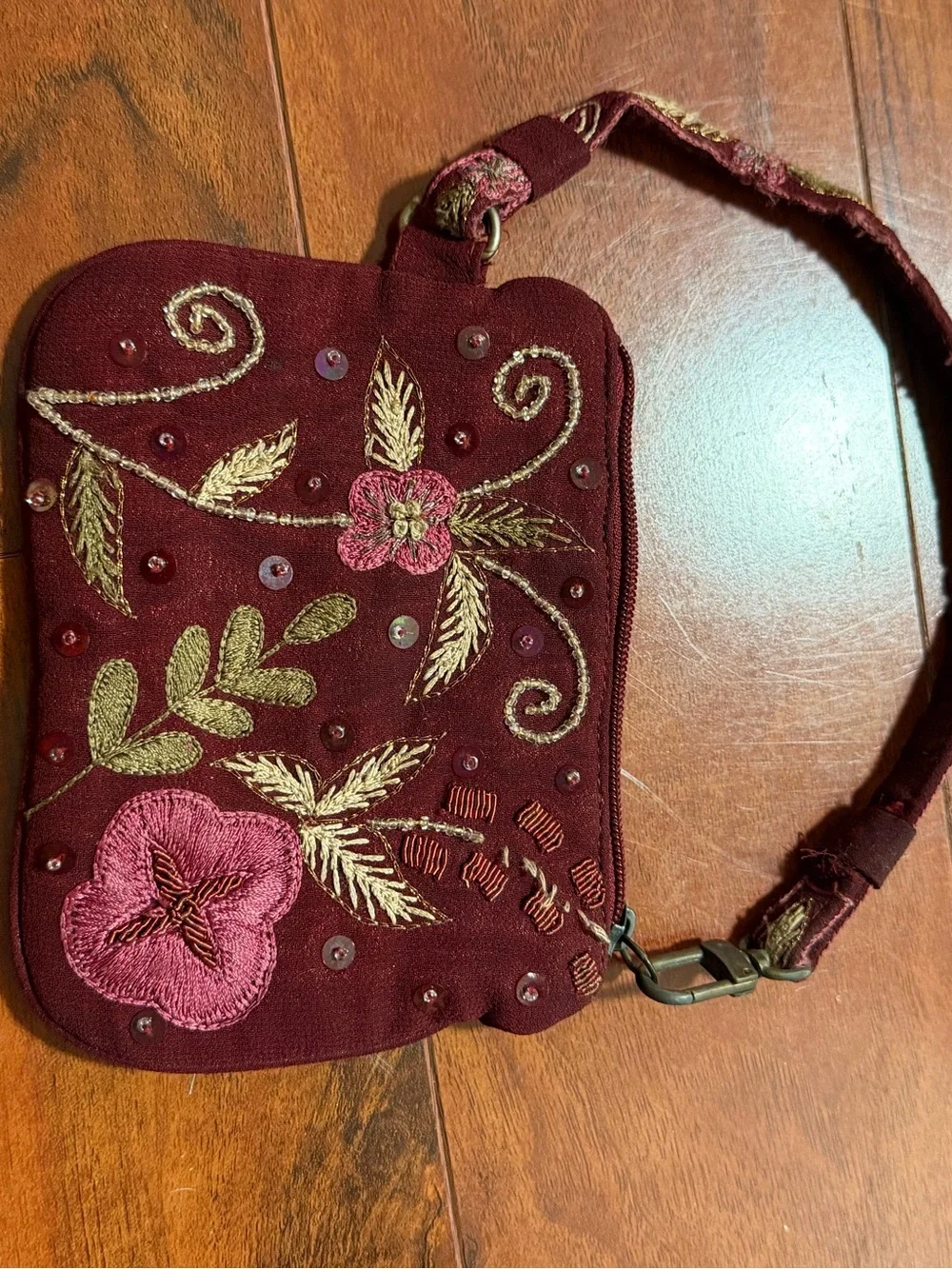 Vintage Express Small Maroon Embroidered Fabric Purse Wristlet Bag Beaded Floral